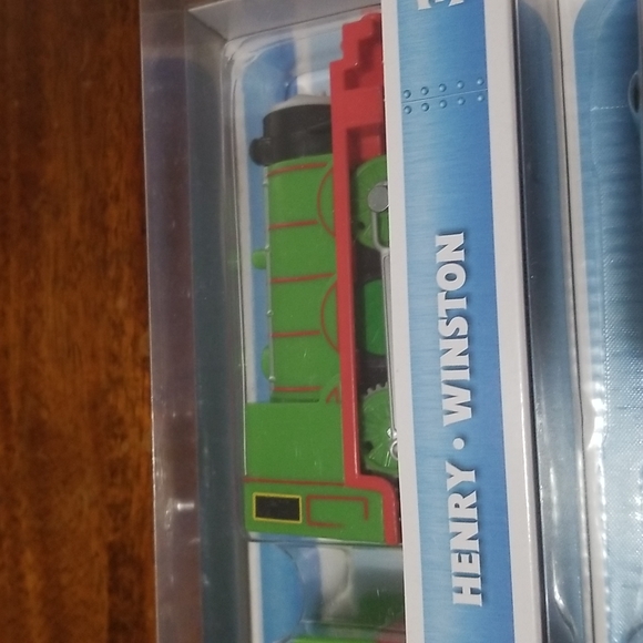 Toys 2 sets Thomas & Friends train Henry & Thomas - Picture 6 of 12